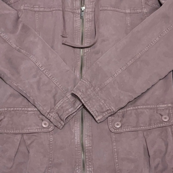 AMERICAN EAGLE OUTFITTERS Utility Jacket M 20.5” p2p Mauve NWOT - Picture 5 of 9